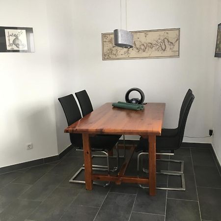 Gaestehaus Weingut Meierer Kesten Bagian luar foto